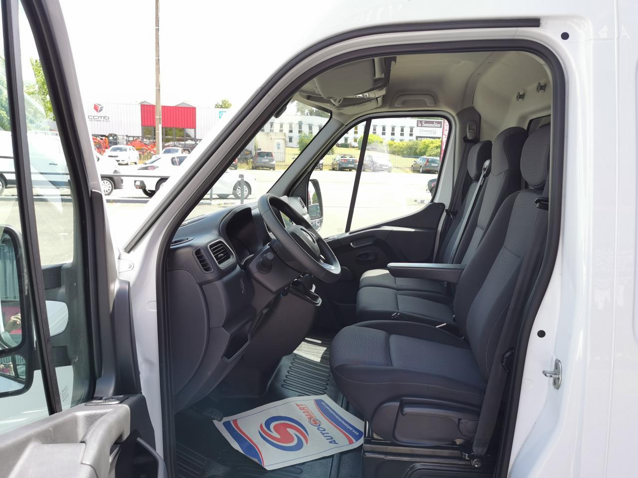 Renault Master Grand Confort F3500 L3H2 2.3 Energy dCi - 150 III FOURGON Fourgon L3H2 Traction PHASE 3 - כלי רכב מסחרי עם לוח: תמונה 5 Renault Master Grand Confort F3500 L3H2 2.3 Energy dCi - 150 III FOURGON Fourgon L3H2 Traction PHASE 3 - כלי רכב מסחרי עם לוח: תמונה 5