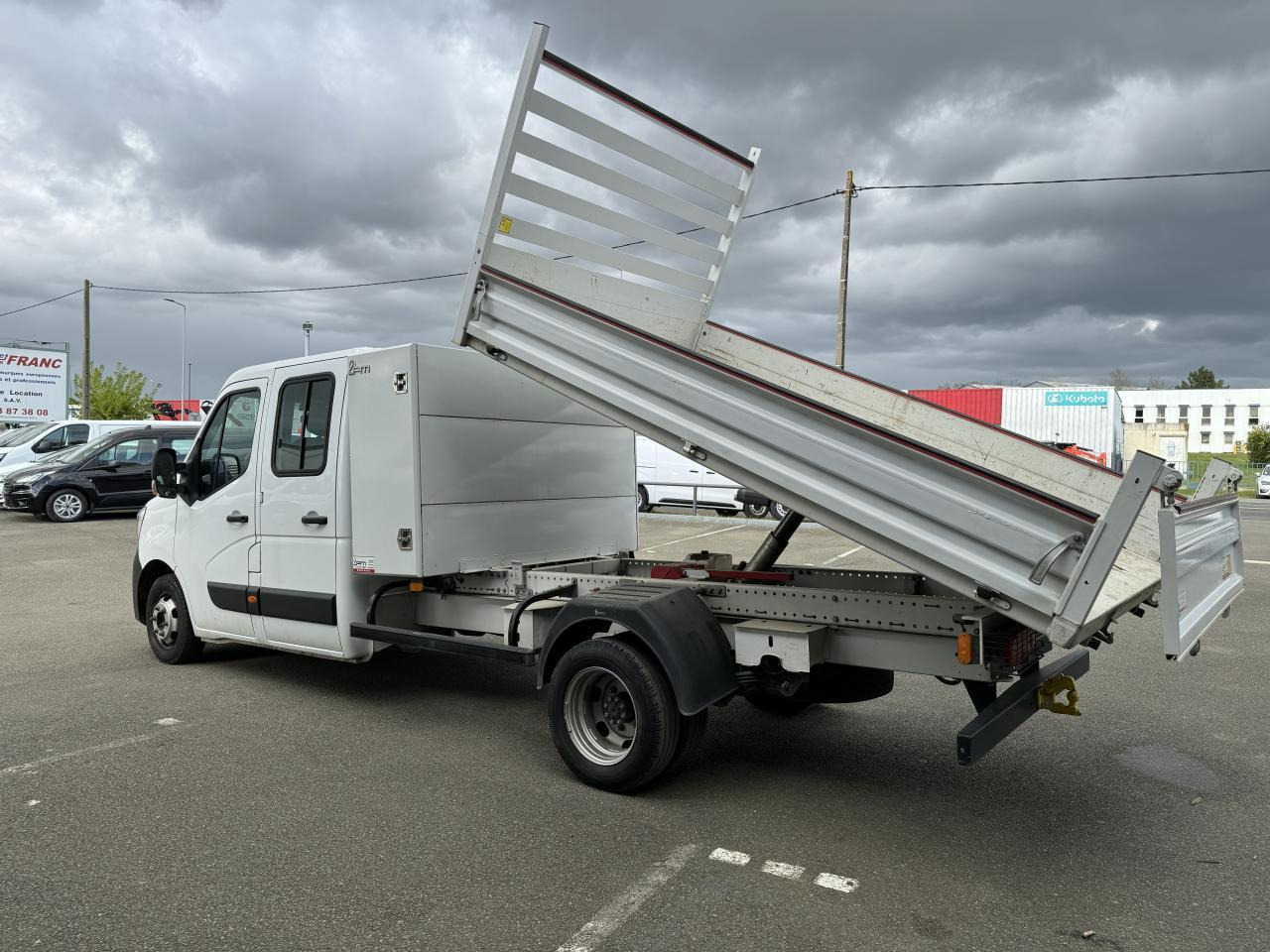 כלי רכב מסחרי מזהיר Renault Master RENAULT 3T5 BENNE + COFFRE RJ DOUBLE CABINE 6 PL 2.3 DCI 130 CH CONFORT + GPS + REGUL + CLIM: תמונה 8