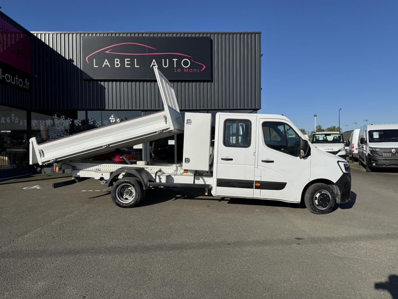 Renault Master RENAULT 3T5 BENNE + COFFRE RJ DOUBLE CABINE 6 PL 2.3 DCI 130 CH CONFORT + GPS + REGUL + CLIM - כלי רכב מסחרי מזהיר: תמונה 1 Renault Master RENAULT 3T5 BENNE + COFFRE RJ DOUBLE CABINE 6 PL 2.3 DCI 130 CH CONFORT + GPS + REGUL + CLIM - כלי רכב מסחרי מזהיר: תמונה 1