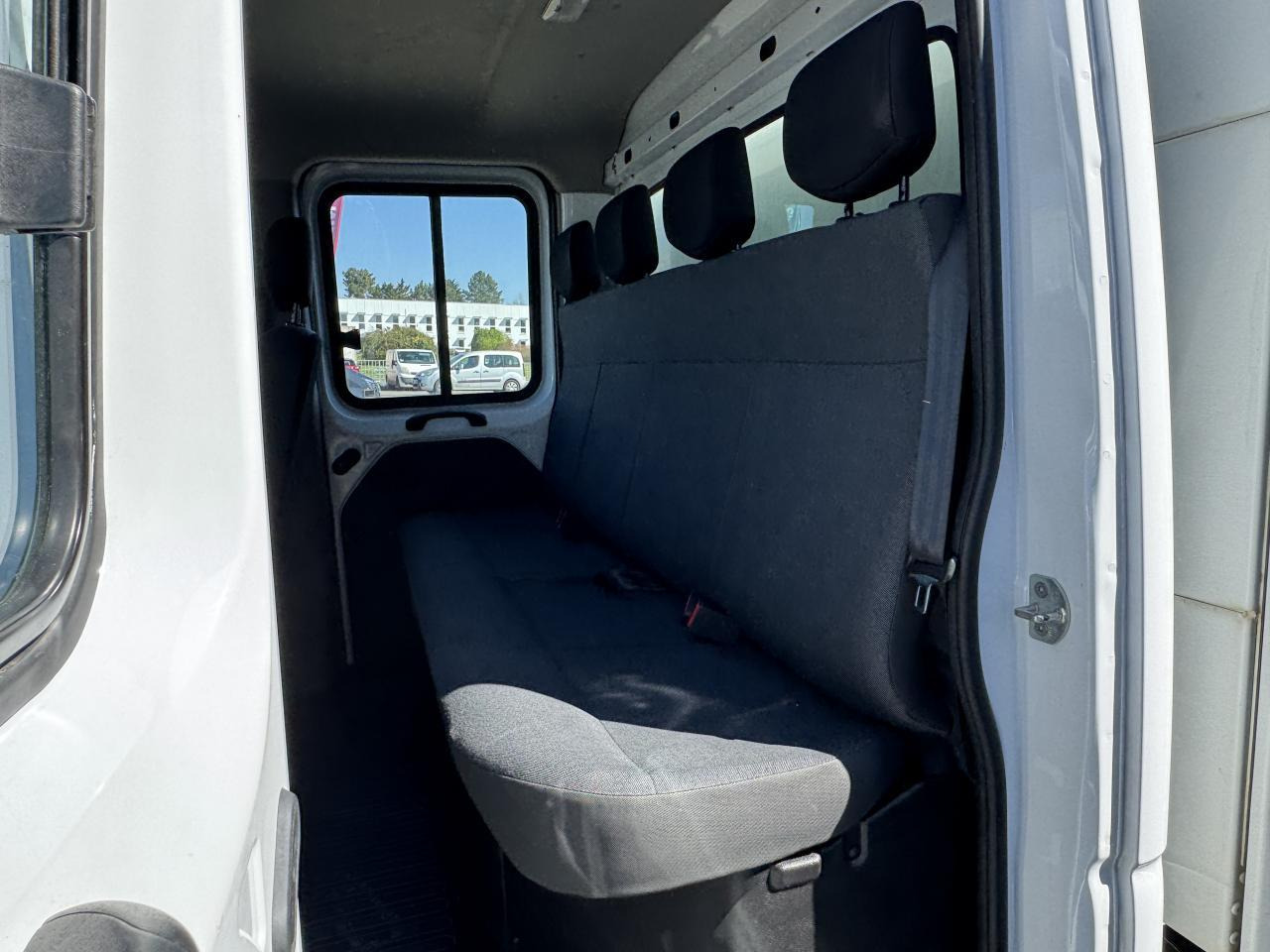Renault Master RENAULT 3T5 BENNE + COFFRE RJ DOUBLE CABINE 6 PL 2.3 DCI 130 CH CONFORT + GPS + REGUL + CLIM - כלי רכב מסחרי מזהיר: תמונה 5 Renault Master RENAULT 3T5 BENNE + COFFRE RJ DOUBLE CABINE 6 PL 2.3 DCI 130 CH CONFORT + GPS + REGUL + CLIM - כלי רכב מסחרי מזהיר: תמונה 5