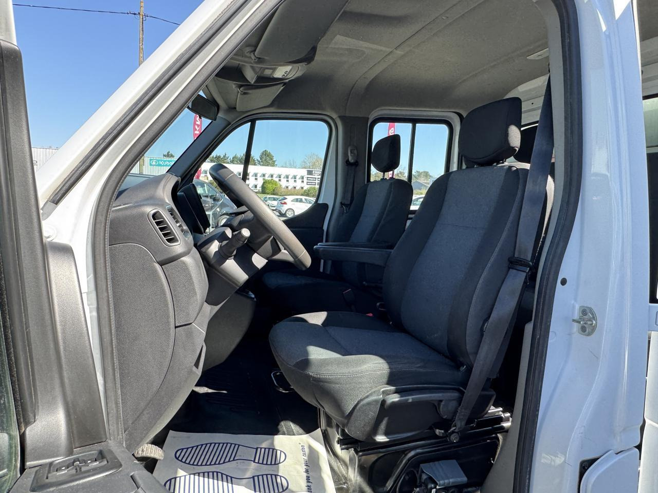 Renault Master RENAULT 3T5 BENNE + COFFRE RJ DOUBLE CABINE 6 PL 2.3 DCI 130 CH CONFORT + GPS + REGUL + CLIM - כלי רכב מסחרי מזהיר: תמונה 4 Renault Master RENAULT 3T5 BENNE + COFFRE RJ DOUBLE CABINE 6 PL 2.3 DCI 130 CH CONFORT + GPS + REGUL + CLIM - כלי רכב מסחרי מזהיר: תמונה 4