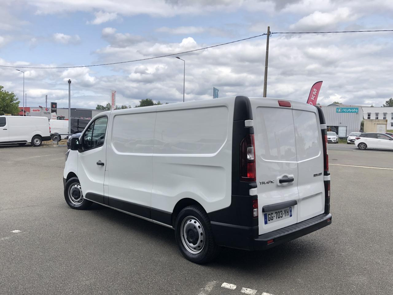 Renault Trafic L2H1 1200 Kg 2.0 Energy dCi - 145 - BV EDC III FOURGON Fourgon Confort L2H1 PHASE 2 - כלי רכב מסחרי קטן: תמונה 5 Renault Trafic L2H1 1200 Kg 2.0 Energy dCi - 145 - BV EDC III FOURGON Fourgon Confort L2H1 PHASE 2 - כלי רכב מסחרי קטן: תמונה 5