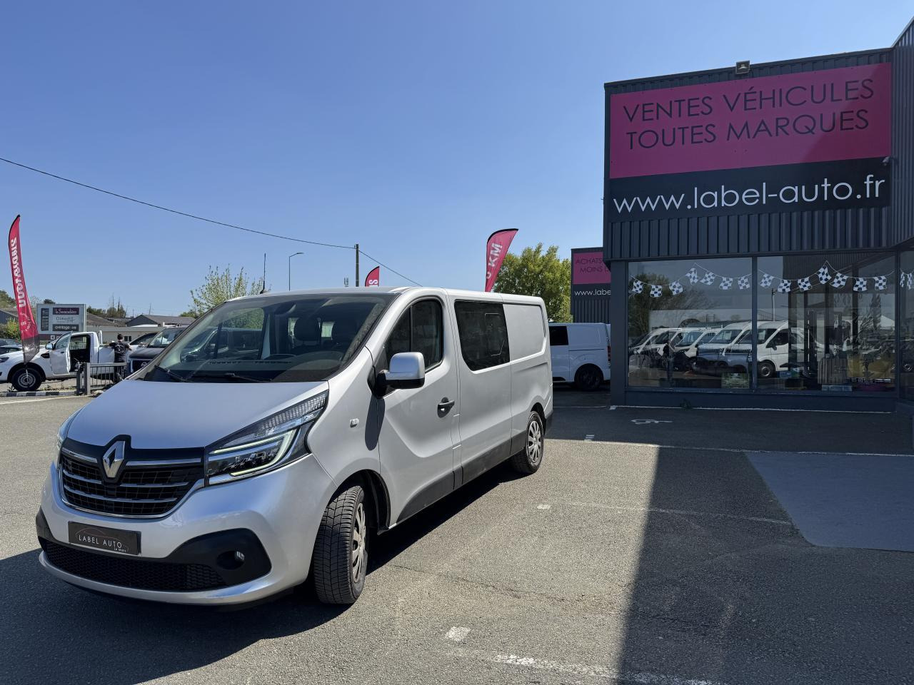 Renault Trafic L2H1 2.0 DCI 145CH CABINE APPROFONDIE 6 PLACES CONFORT EDC - כלי רכב מסחרי קומבי: תמונה 4 Renault Trafic L2H1 2.0 DCI 145CH CABINE APPROFONDIE 6 PLACES CONFORT EDC - כלי רכב מסחרי קומבי: תמונה 4