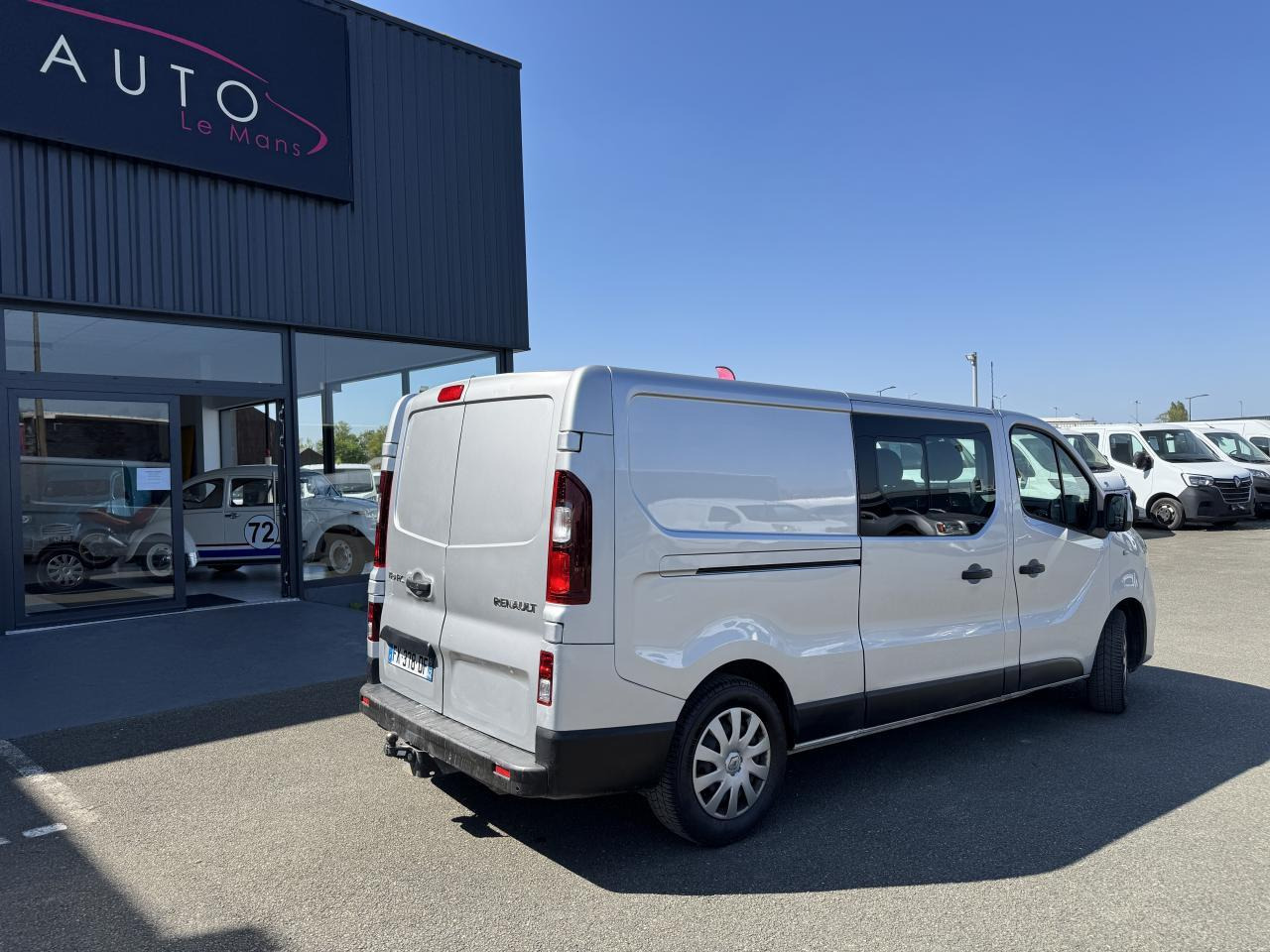 Renault Trafic L2H1 2.0 DCI 145CH CABINE APPROFONDIE 6 PLACES CONFORT EDC - כלי רכב מסחרי קומבי: תמונה 3 Renault Trafic L2H1 2.0 DCI 145CH CABINE APPROFONDIE 6 PLACES CONFORT EDC - כלי רכב מסחרי קומבי: תמונה 3
