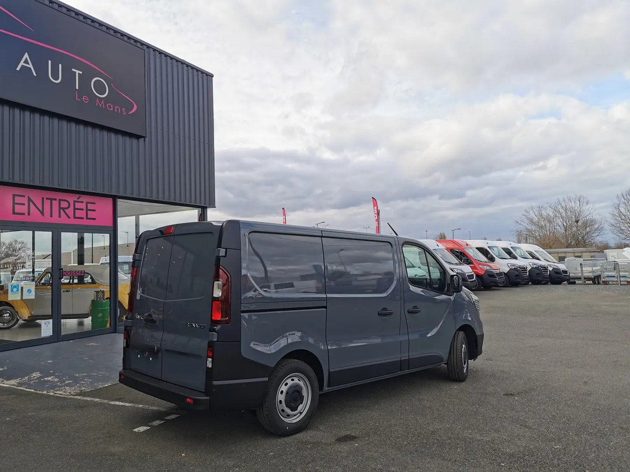 כלי רכב מסחרי עם לוח Renault Trafic L2H1 3T 2.0 BLUE DCI 170CH ADVANCE: תמונה 7