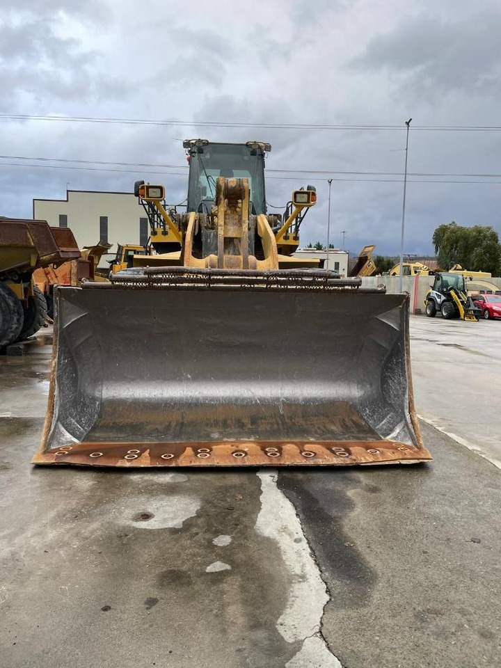 Komatsu WA 600-6 - מעמיס גלגלים: תמונה 5 Komatsu WA 600-6 - מעמיס גלגלים: תמונה 5