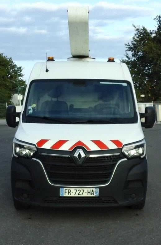 Renault Master 145.35 FG Tronqué L2H2 Nacelle Pack éco - פלטפורמה אווירית מותקנת על משאית: תמונה 1 Renault Master 145.35 FG Tronqué L2H2 Nacelle Pack éco - פלטפורמה אווירית מותקנת על משאית: תמונה 1