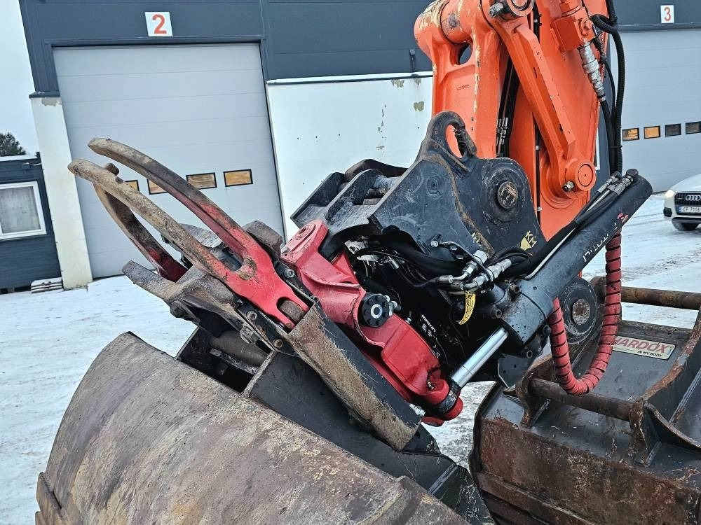 מחפר סורק Hitachi ZX 210 LC-6: תמונה 35