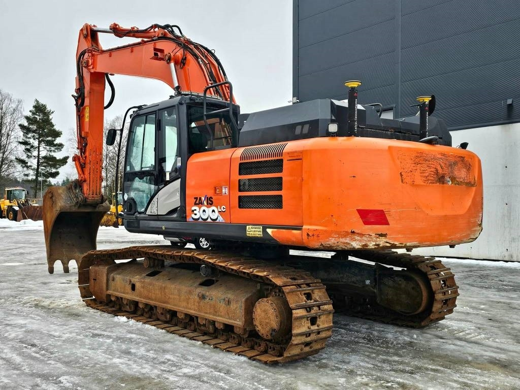 Hitachi ZX 300 LC-6 - מחפר סורק: תמונה 3 Hitachi ZX 300 LC-6 - מחפר סורק: תמונה 3