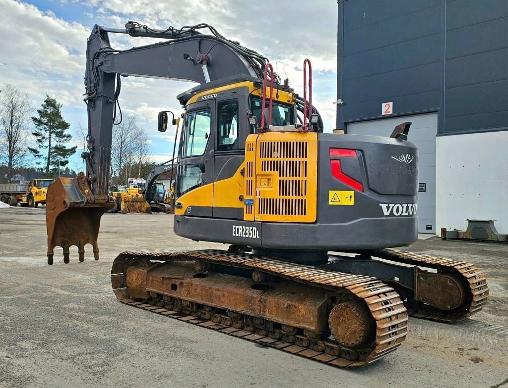 Volvo ECR 235 DL - מחפר סורק: תמונה 3 Volvo ECR 235 DL - מחפר סורק: תמונה 3