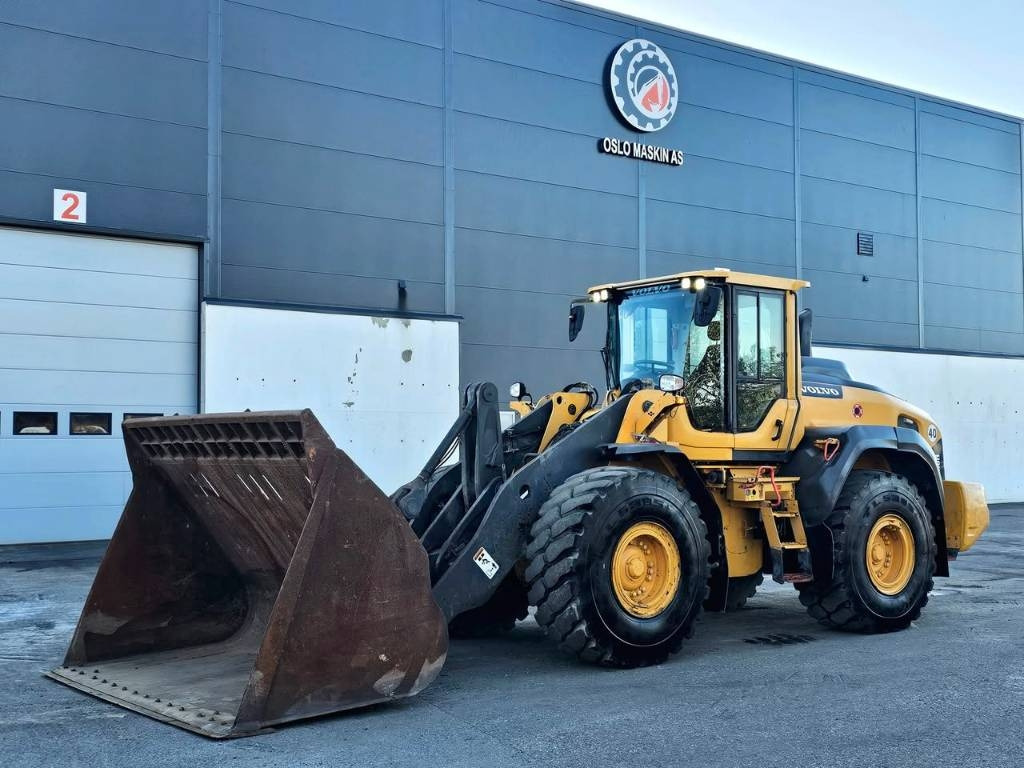 Volvo L 110 H - מעמיס גלגלים: תמונה 1 Volvo L 110 H - מעמיס גלגלים: תמונה 1