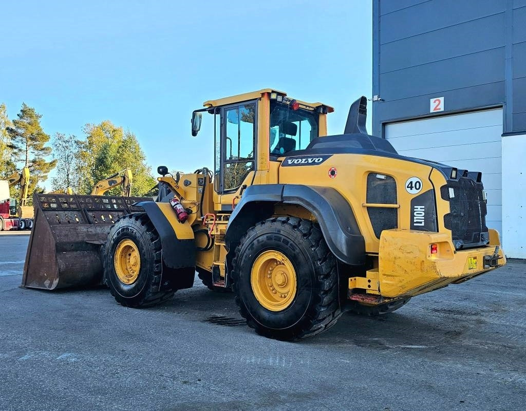 Volvo L 110 H - מעמיס גלגלים: תמונה 3 Volvo L 110 H - מעמיס גלגלים: תמונה 3
