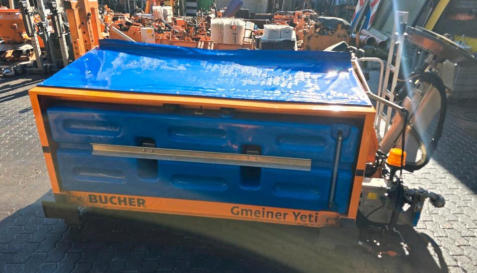 Bucher Yeti 2500W FS Gmeiner Salzstreuer Streuautomat Streusilo für Unimog UGN UGE 405 423 427 530 430 429 - מפזר חול/ מלח: תמונה 4 Bucher Yeti 2500W FS Gmeiner Salzstreuer Streuautomat Streusilo für Unimog UGN UGE 405 423 427 530 430 429 - מפזר חול/ מלח: תמונה 4
