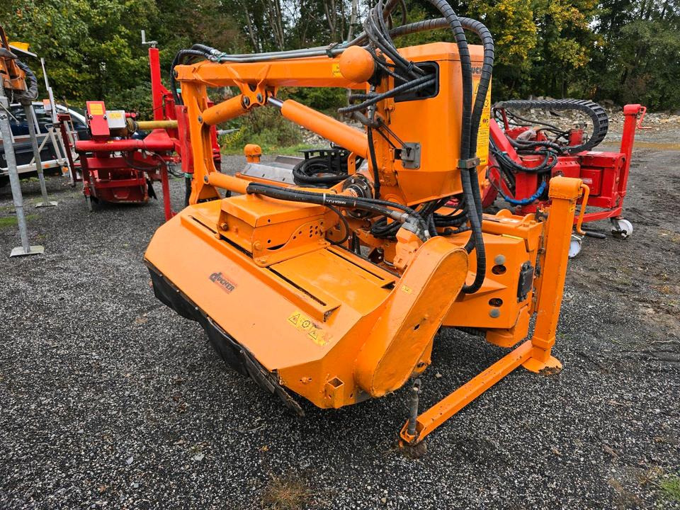 Dücker DUA 700 für Fendt Deutz Böschungsmäher Böschungsmulcher Traktor Bankettmäher 800 600 Mulag Una MHU - מכסחה: תמונה 5 Dücker DUA 700 für Fendt Deutz Böschungsmäher Böschungsmulcher Traktor Bankettmäher 800 600 Mulag Una MHU - מכסחה: תמונה 5