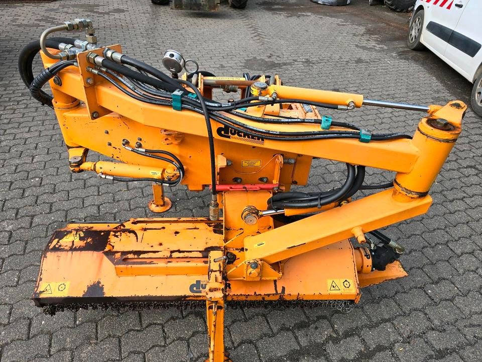 Dücker MGK 13 Randstreifenmäher Randstreifenmähgerät Böschungsmulcher Böschungsmäher Seitenmulcher Mähausleger für Ladog Multicar Hansa Unimog u300 300 400 500 327 323 530 405 - מכסחת שוליים: תמונה 5 Dücker MGK 13 Randstreifenmäher Randstreifenmähgerät Böschungsmulcher Böschungsmäher Seitenmulcher Mähausleger für Ladog Multicar Hansa Unimog u300 300 400 500 327 323 530 405 - מכסחת שוליים: תמונה 5