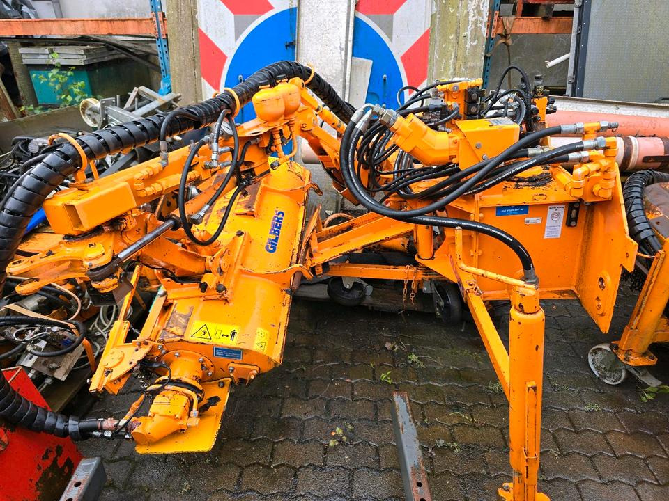 Gilbers GM 12 RL Randstreifenmäher Böschungsmulcher Böschungsmäher Seitenmulcher Mähausleger Dücker Mulag - מכסחת שוליים: תמונה 4 Gilbers GM 12 RL Randstreifenmäher Böschungsmulcher Böschungsmäher Seitenmulcher Mähausleger Dücker Mulag - מכסחת שוליים: תמונה 4