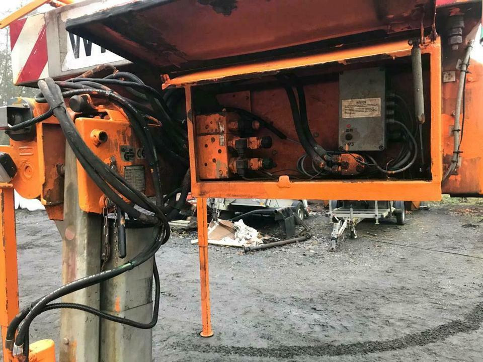 מפזר חול/ מלח Gmeiner Salzstreuer 2m3 für Unimog 400 300 500 427 fendt xylon: תמונה 7