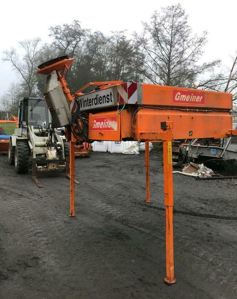 Gmeiner Salzstreuer 2m3 für Unimog 400 300 500 427 fendt xylon - מפזר חול/ מלח: תמונה 3 Gmeiner Salzstreuer 2m3 für Unimog 400 300 500 427 fendt xylon - מפזר חול/ מלח: תמונה 3