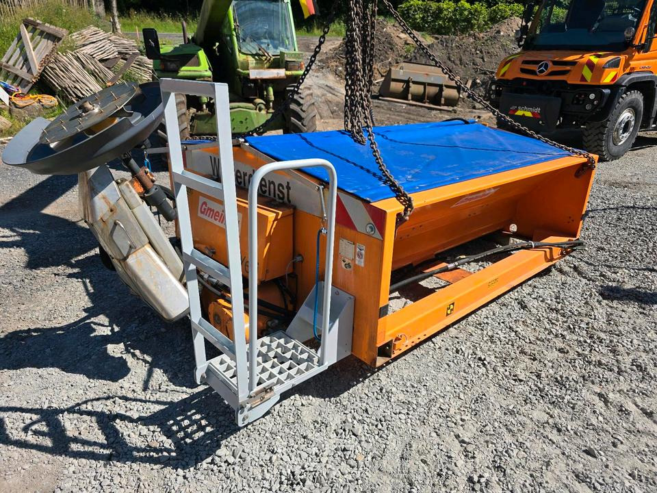 Gmeiner Yeti 1800w Salzstreuer Streuautomat Salzsilo Aufbau für Unimog UGE UGN 405/10 405/12 U318 U 318 423 323 327 427 429 Schmidt Winterdienst - מפזר חול/ מלח: תמונה 5 Gmeiner Yeti 1800w Salzstreuer Streuautomat Salzsilo Aufbau für Unimog UGE UGN 405/10 405/12 U318 U 318 423 323 327 427 429 Schmidt Winterdienst - מפזר חול/ מלח: תמונה 5