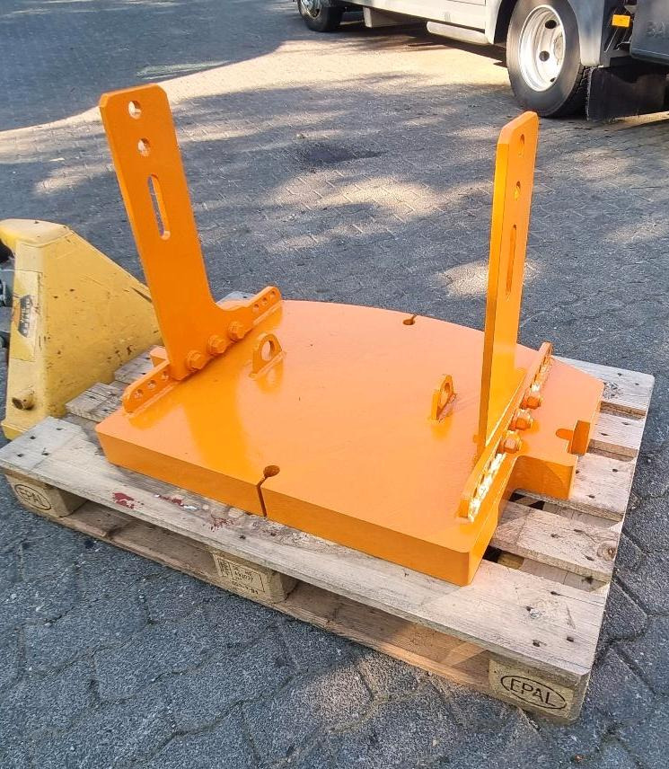 Heckgewicht Unimog 405 U400 U 300 500 400 318 423 427 429 430 530 527 535 Kontergewicht Mulag Mähausleger Böschungsmulcher Dücker - משקל נגד עבור כלי רכב עירוני/ מיוחד: תמונה 3 Heckgewicht Unimog 405 U400 U 300 500 400 318 423 427 429 430 530 527 535 Kontergewicht Mulag Mähausleger Böschungsmulcher Dücker - משקל נגד עבור כלי רכב עירוני/ מיוחד: תמונה 3