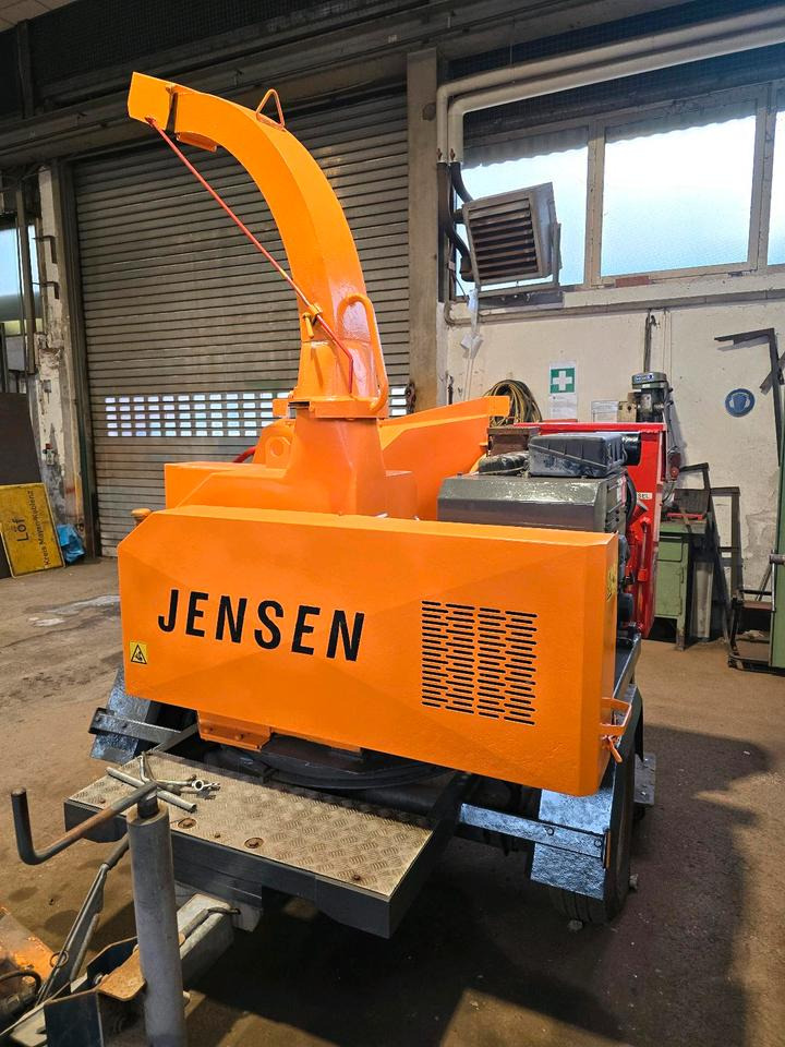 Jensen A328 Holzhäcksler Holzhacker Häcksler Hacker Holzhackschnitzler Schredder - מגרסת עץ: תמונה 4 Jensen A328 Holzhäcksler Holzhacker Häcksler Hacker Holzhackschnitzler Schredder - מגרסת עץ: תמונה 4