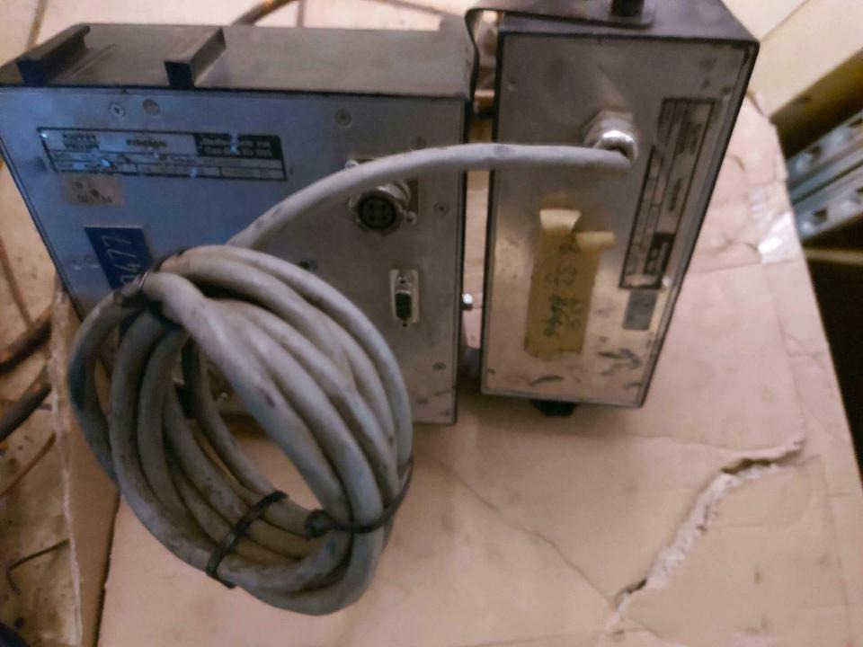 Küpper Weisser IMS Salzstreuer Steuergerät Bordcomputer Bedientei - ECU עבור כלי רכב עירוני/ מיוחד: תמונה 2 Küpper Weisser IMS Salzstreuer Steuergerät Bordcomputer Bedientei - ECU עבור כלי רכב עירוני/ מיוחד: תמונה 2