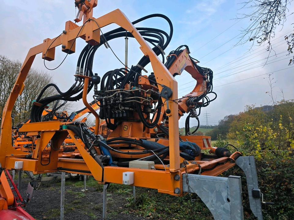 Mulag MHU 800 Mähausleger Teleskop Böschungsmäher Böschungsmulcher für Unimog 405 U 300 400 500 318 423 427 430 527 535 530 Mercedes-Benz - מכסחת זרוע: תמונה 5 Mulag MHU 800 Mähausleger Teleskop Böschungsmäher Böschungsmulcher für Unimog 405 U 300 400 500 318 423 427 430 527 535 530 Mercedes-Benz - מכסחת זרוע: תמונה 5