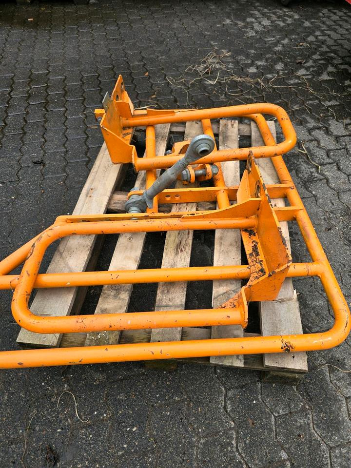 Mulag Seitenanfahrschutz Lampenbügel für Unimog U 300 400 500 UGE UGN 405/12 405/10 Böschungsmäher Böschungsmulcher MHU 800 ME 700 Stoßstange Lampenschutzbügel - גוף וחלק חיצוני עבור כלי רכב עירוני/ מיוחד: תמונה 5 Mulag Seitenanfahrschutz Lampenbügel für Unimog U 300 400 500 UGE UGN 405/12 405/10 Böschungsmäher Böschungsmulcher MHU 800 ME 700 Stoßstange Lampenschutzbügel - גוף וחלק חיצוני עבור כלי רכב עירוני/ מיוחד: תמונה 5