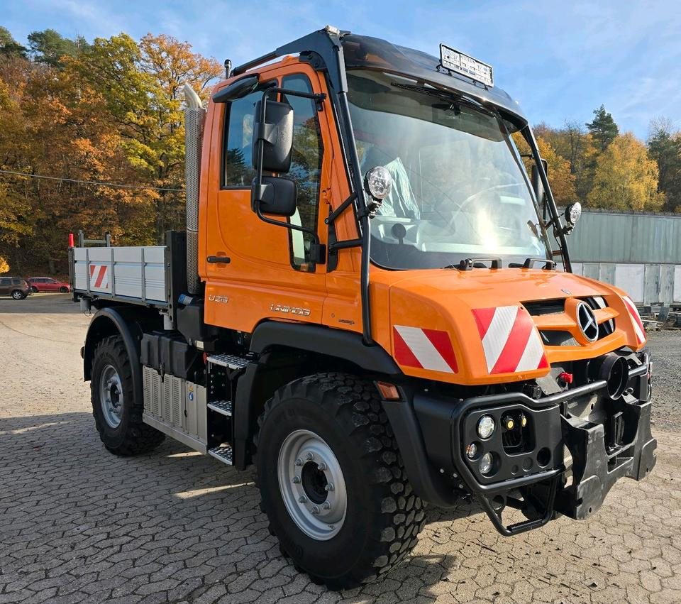 NEUFAHRZEUG Unimog U219 EAS NKS-Z-UGE-43 Mercedes-Benz 405/10 405/12 UGE Mercedes-Benz U 318 323 327 423 427 429 430 EasyDrive - מפלסת שלג: תמונה 2 NEUFAHRZEUG Unimog U219 EAS NKS-Z-UGE-43 Mercedes-Benz 405/10 405/12 UGE Mercedes-Benz U 318 323 327 423 427 429 430 EasyDrive - מפלסת שלג: תמונה 2