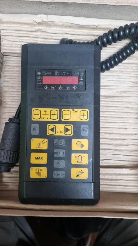 NU 314K Steuerung Schmidt Nido Aebi Salzstreuer Salzsilo Bedienung 92203 Stratos Mitos - מערכת חשמל עבור כלי רכב עירוני/ מיוחד: תמונה 1 NU 314K Steuerung Schmidt Nido Aebi Salzstreuer Salzsilo Bedienung 92203 Stratos Mitos - מערכת חשמל עבור כלי רכב עירוני/ מיוחד: תמונה 1