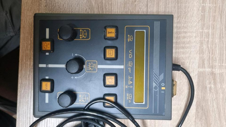 Neue NU410K Schmidt Aebi Salzstreuer Steuerung für Stratos Mitos Niros Salzsilo - מערכת חשמל עבור כלי רכב עירוני/ מיוחד: תמונה 2 Neue NU410K Schmidt Aebi Salzstreuer Steuerung für Stratos Mitos Niros Salzsilo - מערכת חשמל עבור כלי רכב עירוני/ מיוחד: תמונה 2