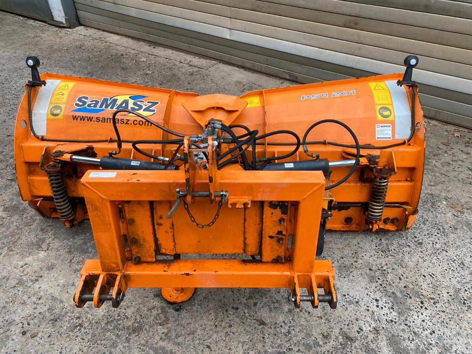 מחרשת שלג SaMASZ PSV 201 G V-Pflug Keilpflug Variopflug Schneeschieber Schneeschild Winterdienst Räumschild Schneepflug passend für Traktor Fronthydraulik: תמונה 6 מחרשת שלג SaMASZ PSV 201 G V-Pflug Keilpflug Variopflug Schneeschieber Schneeschild Winterdienst Räumschild Schneepflug passend für Traktor Fronthydraulik: תמונה 6
