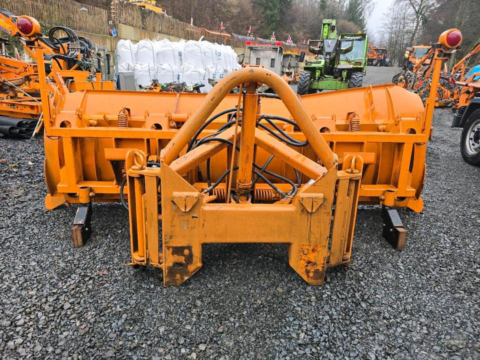 Schmidt MF 2.4 3m. Schneeschieber Schneeschild Winterdienst Räumschild Schneepflug passend für Traktor Unimog 405 UGE UGN Fronthydraulik - מחרשת שלג: תמונה 3 Schmidt MF 2.4 3m. Schneeschieber Schneeschild Winterdienst Räumschild Schneepflug passend für Traktor Unimog 405 UGE UGN Fronthydraulik - מחרשת שלג: תמונה 3