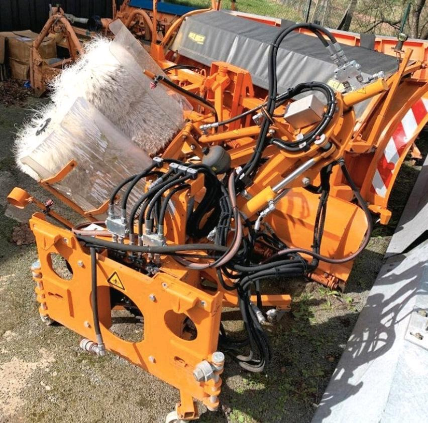 Schmidt RPS-H Leitpfostenwaschgerät für Unimog 405/10 405/12 U400 300 400 500 UGN UGE Mulag Mercedes-Benz 318 218 423 427 429 430 - מטאטא: תמונה 2 Schmidt RPS-H Leitpfostenwaschgerät für Unimog 405/10 405/12 U400 300 400 500 UGN UGE Mulag Mercedes-Benz 318 218 423 427 429 430 - מטאטא: תמונה 2