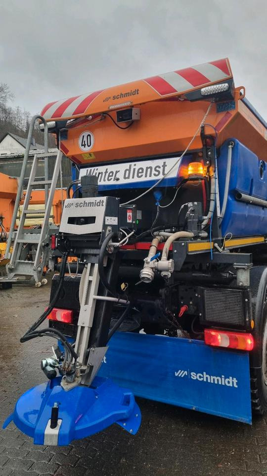 Schmidt Stratos S25K-21 Salzstreuer Salzsilo für Unimog Mercedes Benz 405 U427 430 423 530 527 318 Winterdienst Aebi Schneepflug - מפזר חול/ מלח: תמונה 5 Schmidt Stratos S25K-21 Salzstreuer Salzsilo für Unimog Mercedes Benz 405 U427 430 423 530 527 318 Winterdienst Aebi Schneepflug - מפזר חול/ מלח: תמונה 5