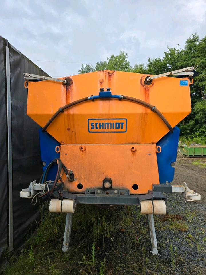 Schmidt Stratos S80 8m3 Salzstreuer Salzsilo Aufbaustreuer LKW Winterdienst Küpper-Weisser - מפזר חול/ מלח: תמונה 5 Schmidt Stratos S80 8m3 Salzstreuer Salzsilo Aufbaustreuer LKW Winterdienst Küpper-Weisser - מפזר חול/ מלח: תמונה 5
