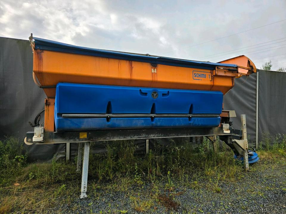 Schmidt Stratos S80 8m3 Salzstreuer Salzsilo Aufbaustreuer LKW Winterdienst Küpper-Weisser - מפזר חול/ מלח: תמונה 2 Schmidt Stratos S80 8m3 Salzstreuer Salzsilo Aufbaustreuer LKW Winterdienst Küpper-Weisser - מפזר חול/ מלח: תמונה 2