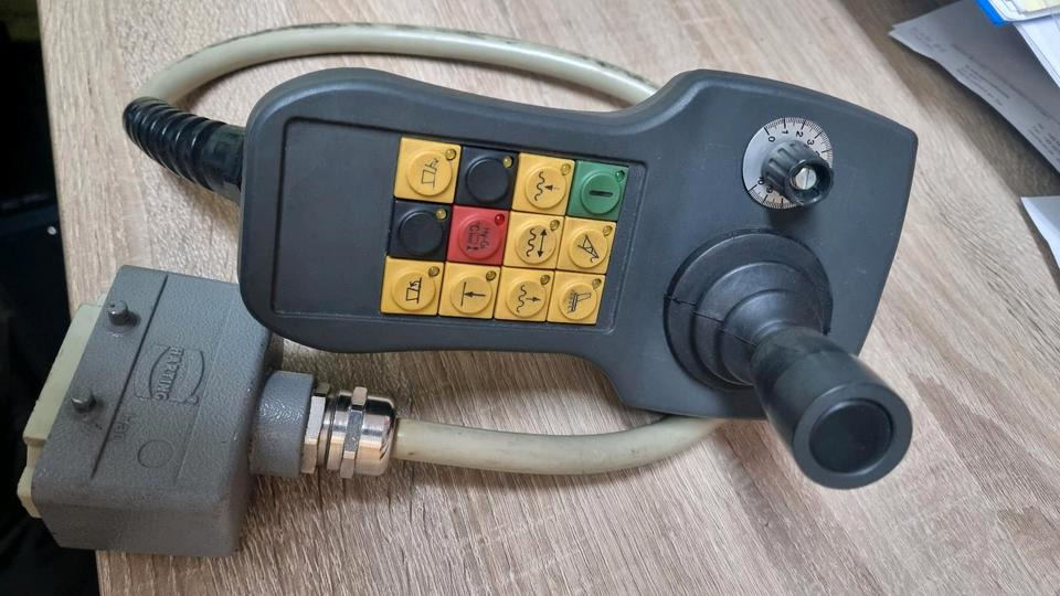 Schneepflug Steuerung Joysticksteuerung Beilhack Schmidt Nido 293827 Joysticksteuerung - תא ופנים הרכב עבור כלי רכב עירוני/ מיוחד: תמונה 1 Schneepflug Steuerung Joysticksteuerung Beilhack Schmidt Nido 293827 Joysticksteuerung - תא ופנים הרכב עבור כלי רכב עירוני/ מיוחד: תמונה 1