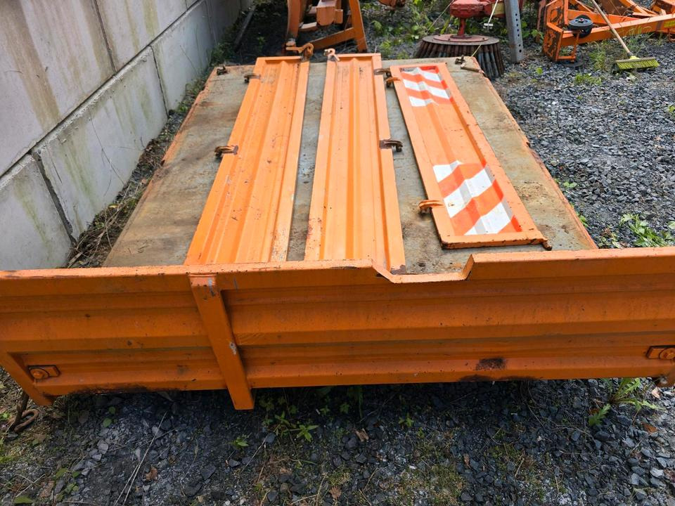 Unimog Pritsche Kipperpritsche 424 435 427 U 1650 2150 1450 1550 1400 1600 1200 - גוף מזהיר: תמונה 2 Unimog Pritsche Kipperpritsche 424 435 427 U 1650 2150 1450 1550 1400 1600 1200 - גוף מזהיר: תמונה 2