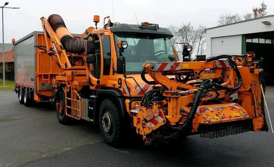Unimog U527 mit Mulag Saugmähkombination SB 600 MFK 600 Abschiebewagen Mercedes-Benz Böschungsmäher Böschungsmulcher Hangmäher 530 U 527 535 430 405 427 Abschieber Mähanhänger Dücker - כלי רכב עירוני/ מיוחד: תמונה 1 Unimog U527 mit Mulag Saugmähkombination SB 600 MFK 600 Abschiebewagen Mercedes-Benz Böschungsmäher Böschungsmulcher Hangmäher 530 U 527 535 430 405 427 Abschieber Mähanhänger Dücker - כלי רכב עירוני/ מיוחד: תמונה 1