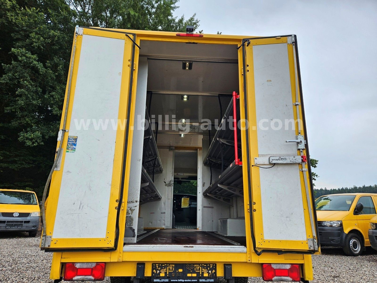 Iveco Daily 1.Hand*EU4* Regale Integralkoffer DHL POST - משאית ממכר: תמונה 5 Iveco Daily 1.Hand*EU4* Regale Integralkoffer DHL POST - משאית ממכר: תמונה 5