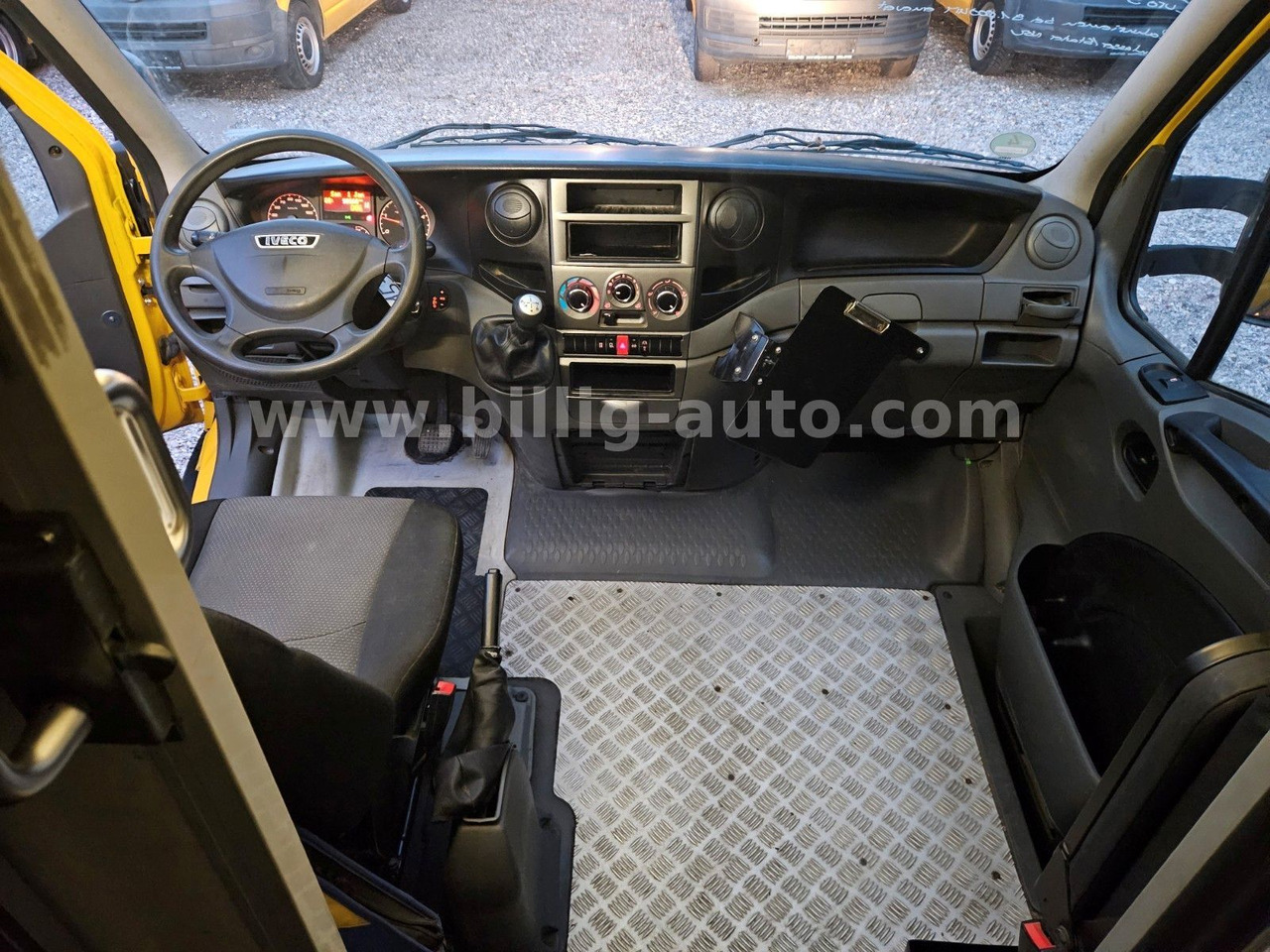 כלי רכב מסחרי עם תיבה Iveco Daily EURO5 Integralkoffer Koffer Postkoffer: תמונה 9