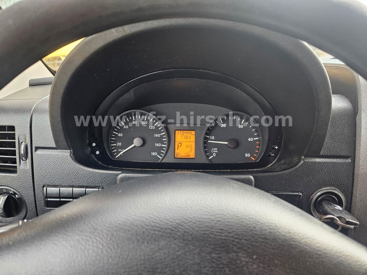 Mercedes-Benz Sprinter Koffer Integralkoffer Transporter Maxi - מכונית: תמונה 3 Mercedes-Benz Sprinter Koffer Integralkoffer Transporter Maxi - מכונית: תמונה 3