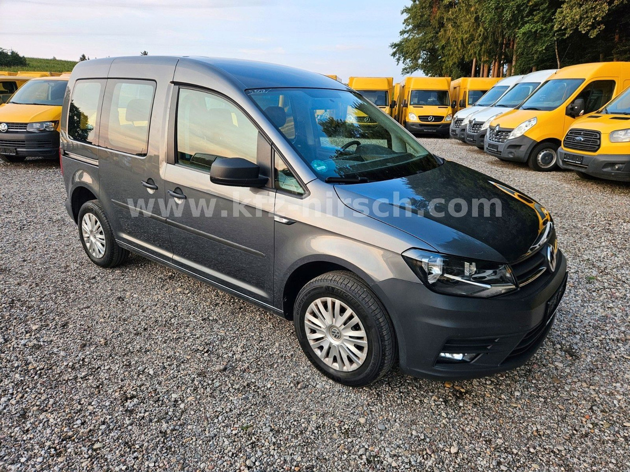 Volkswagen Caddy Temp*Sitzhzg*Navi*Blueth*2xSchiebetüre*1Hd - כלי רכב מסחרי לנוסעים: תמונה 1 Volkswagen Caddy Temp*Sitzhzg*Navi*Blueth*2xSchiebetüre*1Hd - כלי רכב מסחרי לנוסעים: תמונה 1