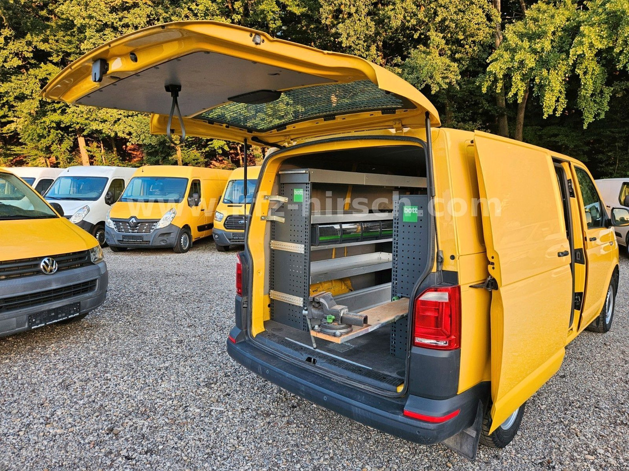 Volkswagen T6 Transporter 4x4 Allrad Sortimo Navi Stdhzg AC - כלי רכב מסחרי קטן: תמונה 2 Volkswagen T6 Transporter 4x4 Allrad Sortimo Navi Stdhzg AC - כלי רכב מסחרי קטן: תמונה 2