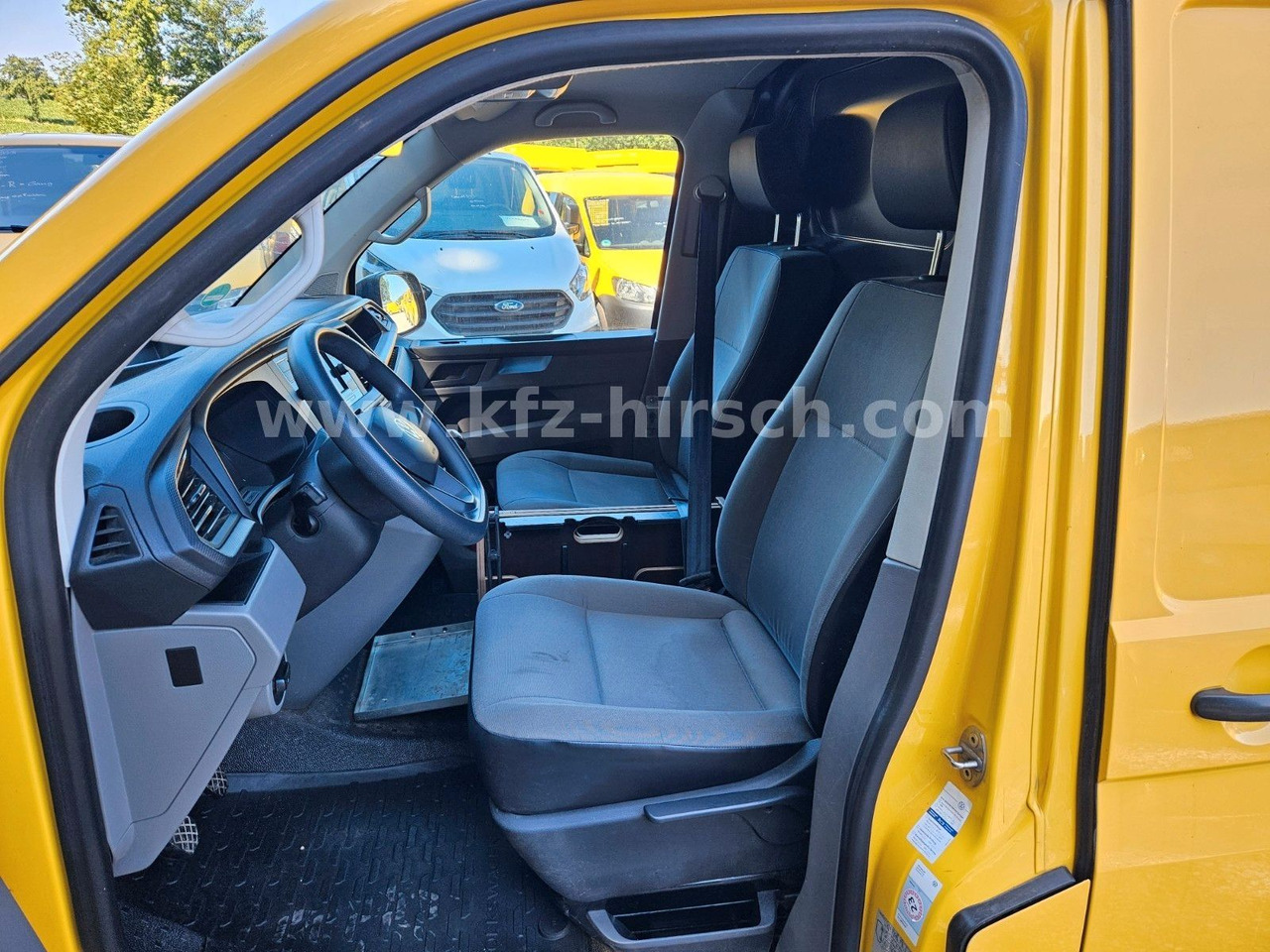 Volkswagen Transporter T6.1 |2xSchiebetüre|Cam|Blu - כלי רכב מסחרי קטן: תמונה 5 Volkswagen Transporter T6.1 |2xSchiebetüre|Cam|Blu - כלי רכב מסחרי קטן: תמונה 5