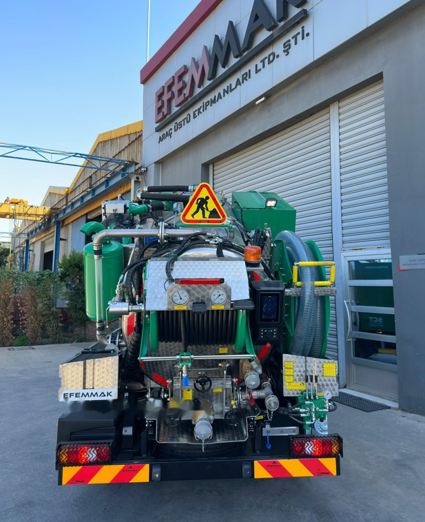 EFEMMAK S-Combi Combined Sewer Jetting And Vacuum Vehicle - משאית ואקום: תמונה 4 EFEMMAK S-Combi Combined Sewer Jetting And Vacuum Vehicle - משאית ואקום: תמונה 4