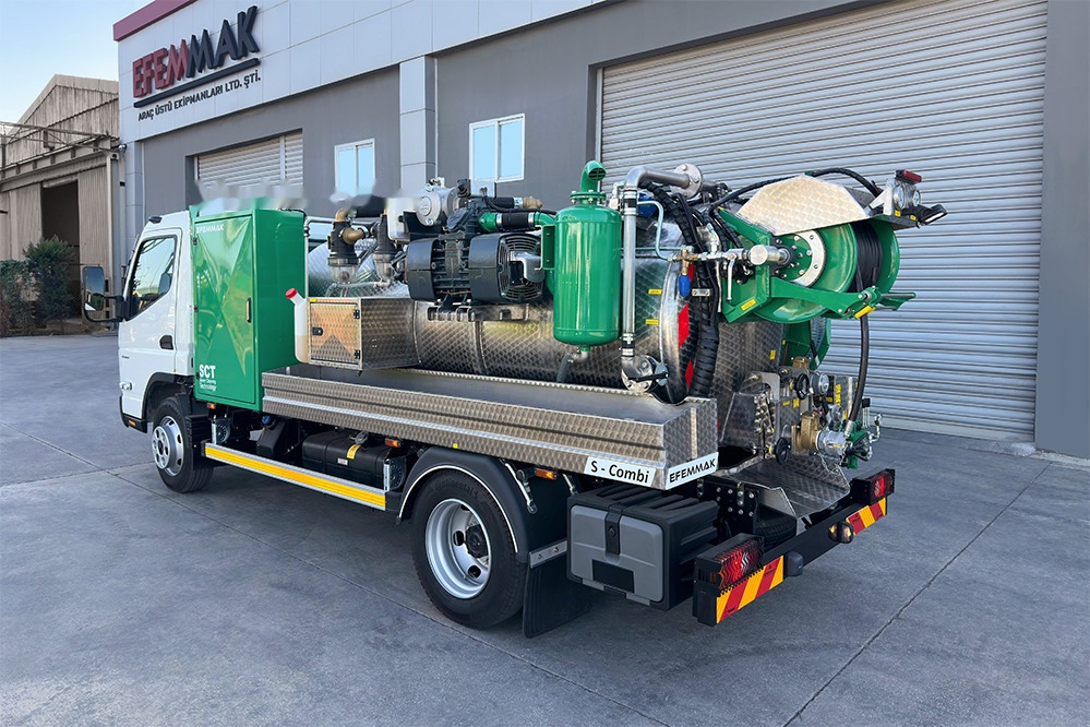 EFEMMAK S-Combi Combined Sewer Jetting And Vacuum Vehicle - משאית ואקום: תמונה 3 EFEMMAK S-Combi Combined Sewer Jetting And Vacuum Vehicle - משאית ואקום: תמונה 3