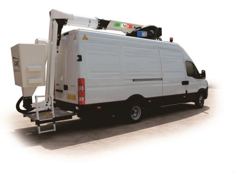 Comet IZOLACJA 46kV Podnośnik koszowy 14/2/8 JIB do pracy pod napięciem zamontowany na VAN 5,2 t - פלטפורמה אווירית מותקנת על משאית: תמונה 1 Comet IZOLACJA 46kV Podnośnik koszowy 14/2/8 JIB do pracy pod napięciem zamontowany na VAN 5,2 t - פלטפורמה אווירית מותקנת על משאית: תמונה 1