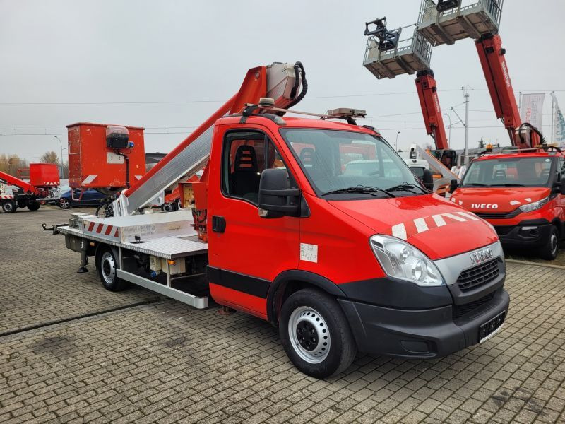 Iveco Daily 35S11 podnośnik koszowy 20 m Multitel MT202DS - פלטפורמה אווירית מותקנת על משאית: תמונה 2 Iveco Daily 35S11 podnośnik koszowy 20 m Multitel MT202DS - פלטפורמה אווירית מותקנת על משאית: תמונה 2